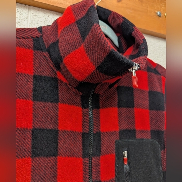 Chaps Sport size 2X vest in red/black buffalo check like new - Picture 5 of 10